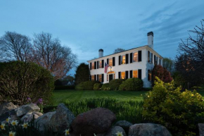 Гостиница Candleberry Inn on Cape Cod  Брустер